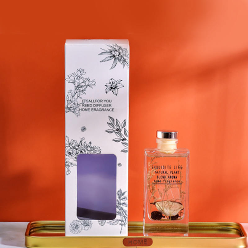 Kuiva kukkakoristelu ilman palo-aromaterapiaa