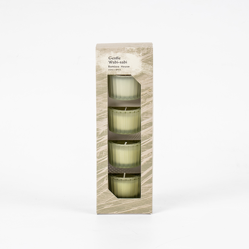 Setti 4 pystyraidallista pientä kääpiölasikynttiläkuppia