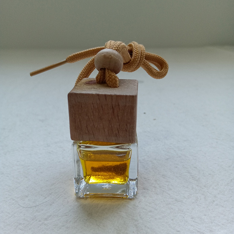 Neliönmuotoinen auton ilmanraikastin diffuusori/autopullon ilmanraikastin/auton hajuvesihajottimet